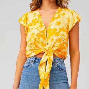XIX Palms Gold Coast Knot Top l Size S l NWOT